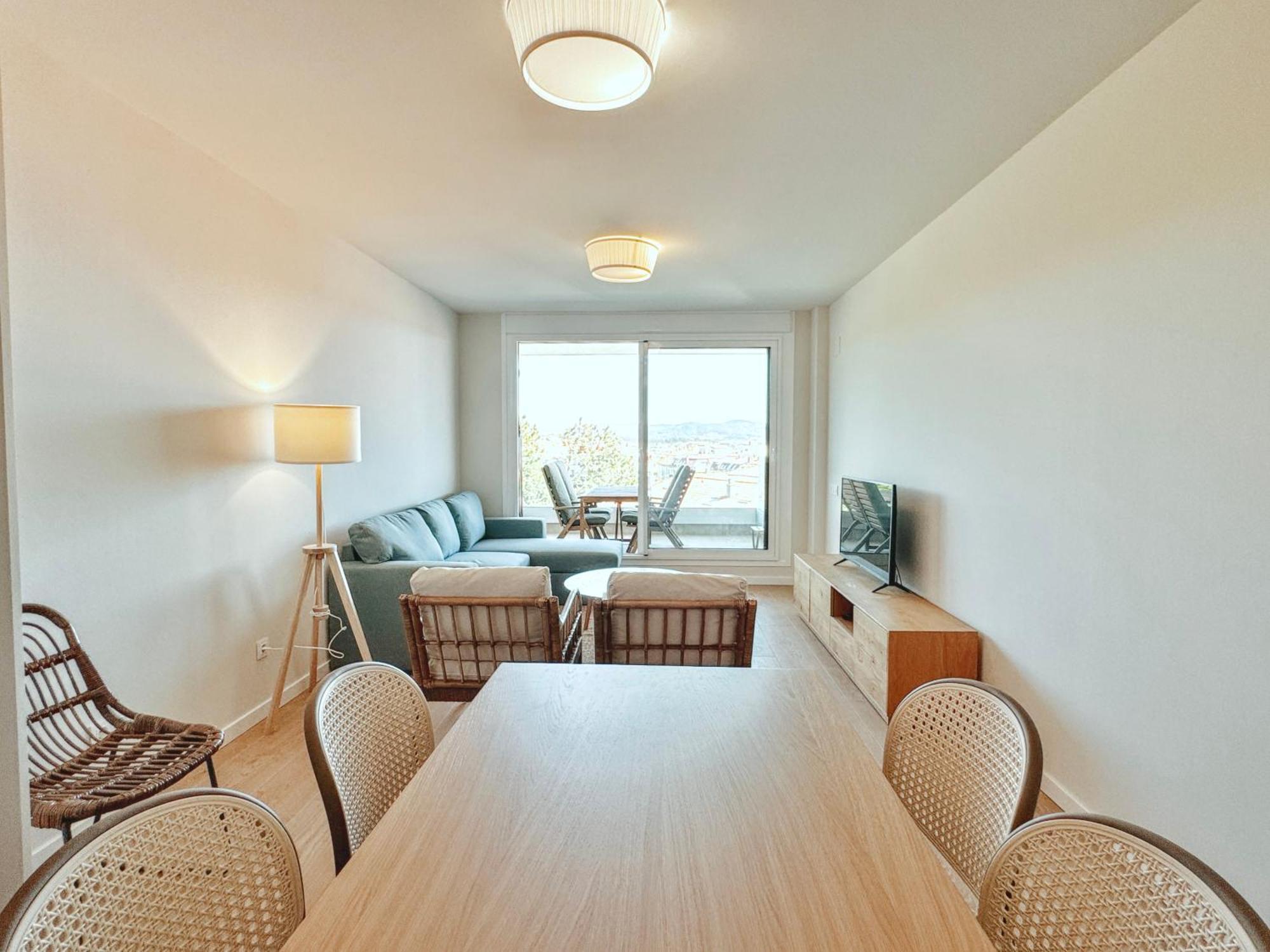 Apartment Waves *